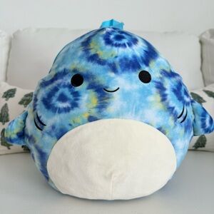 ❤️ Squishmallows Luther The Shark Backpack ❤️